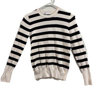 Zara Striped Knit Sweater Fall Casual Minimalist Size M
